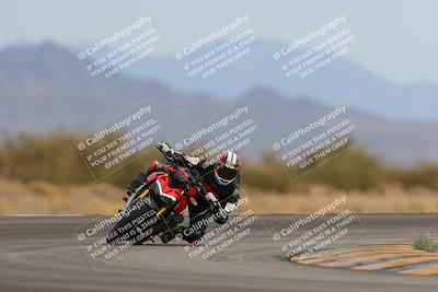 media/Jan-15-2023-SoCal Trackdays (Sun) [[c1237a034a]]/Turn 15 (1pm)/